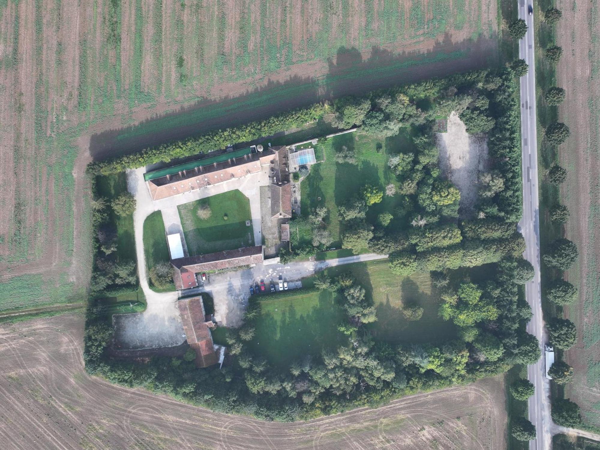Domaine De La Ferme De Mont Bed & Breakfast Mormant Dış mekan fotoğraf